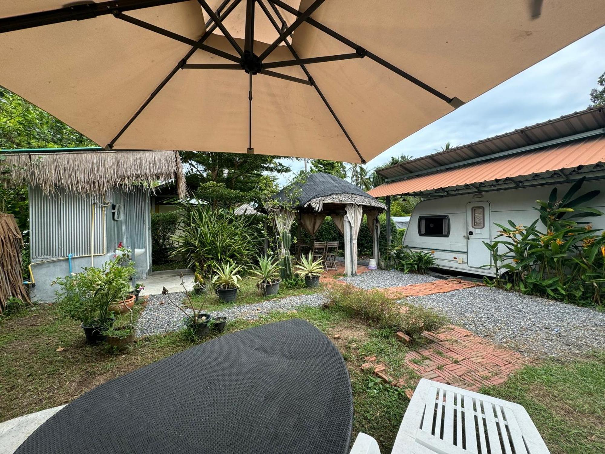 Samui Camping Farm Hotel Laem Sor Exterior photo